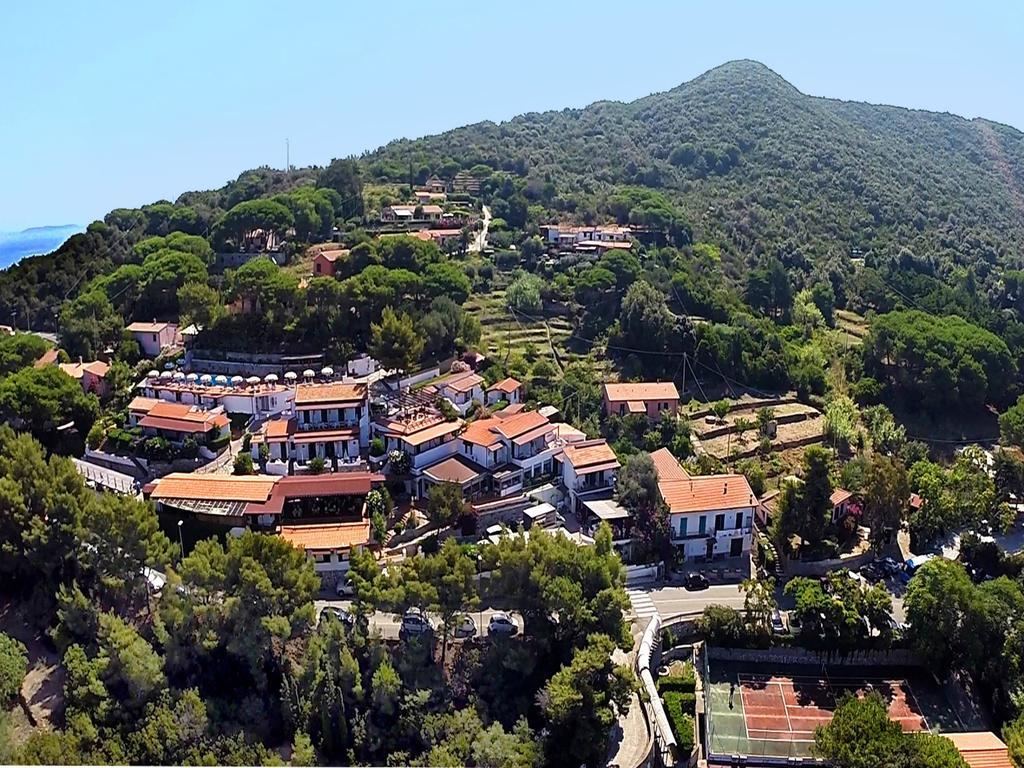 Hotel Paradiso Portoferraio Bagian luar foto